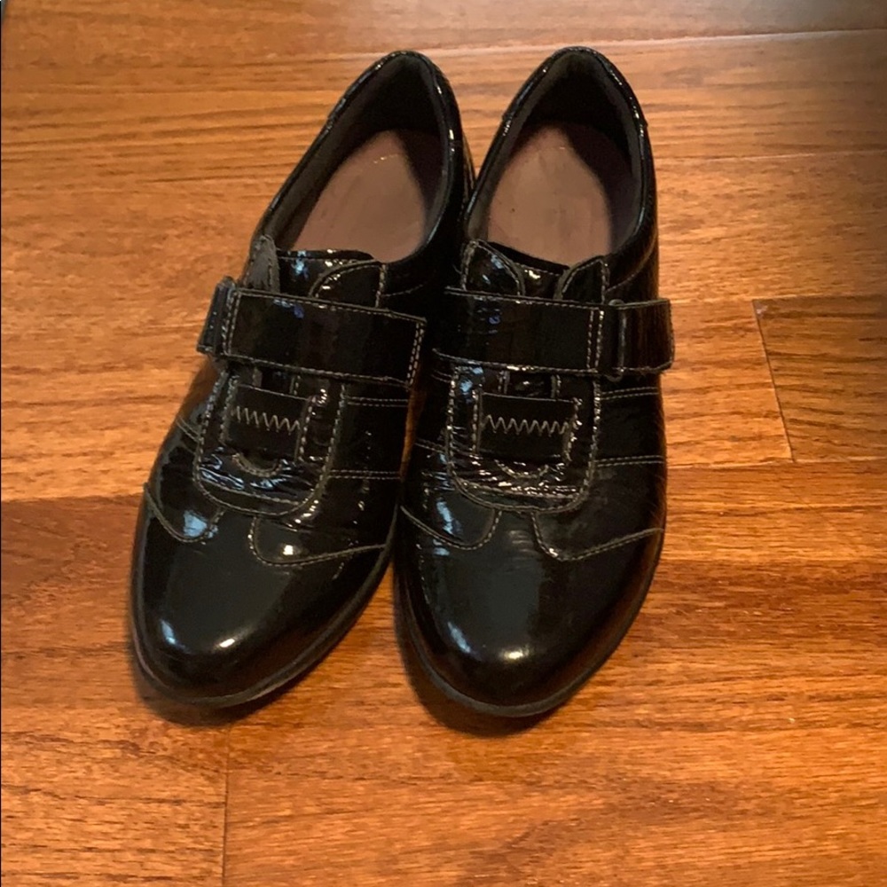 Clark’s shoes